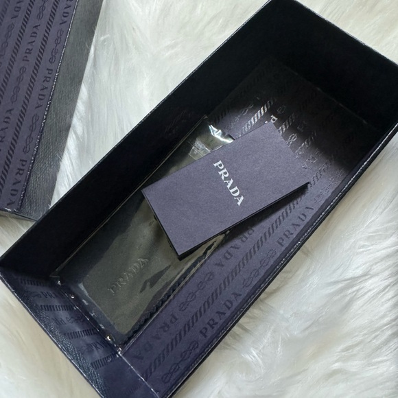 NWT Prada PR13ZS 15D08S Etruscan Marble Red Cat Eye Women Sunglasses - Picture 10 of 15